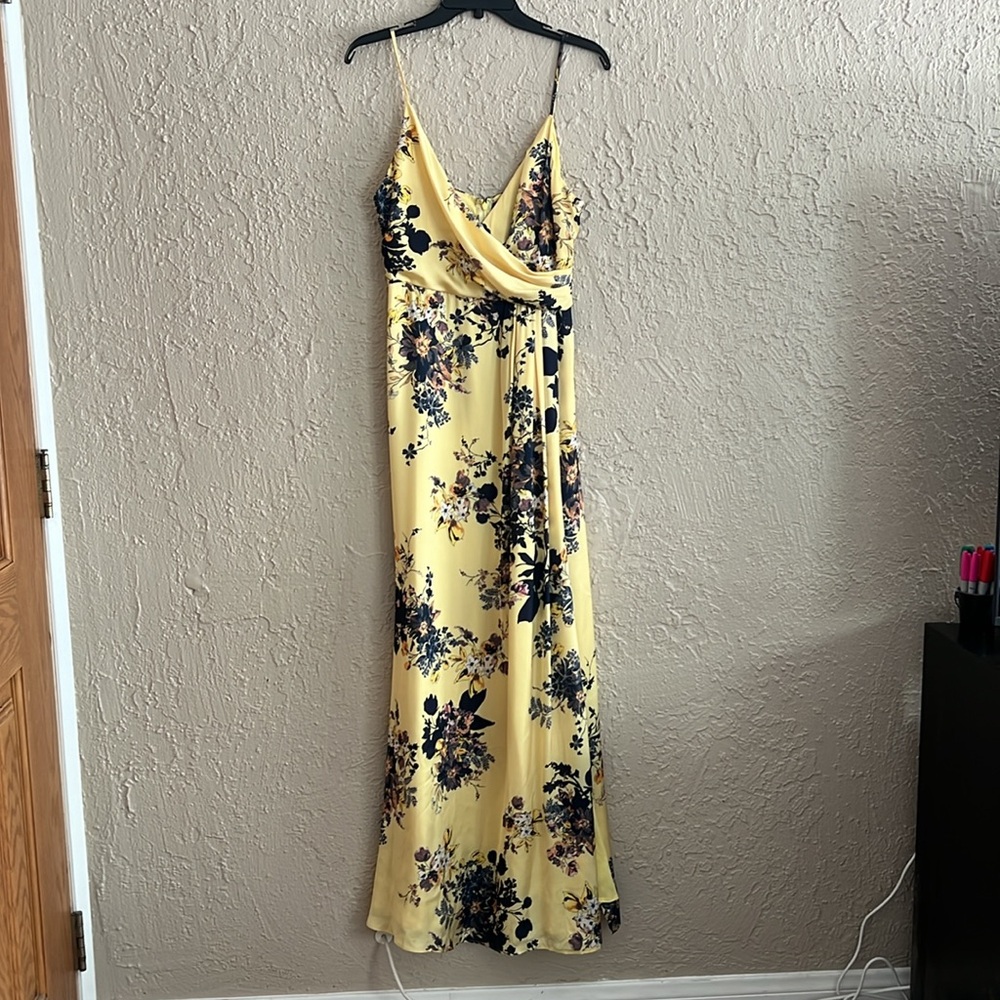 ❤️ Jill Jill Stuart Slip Gown in Canary/Navy Multi